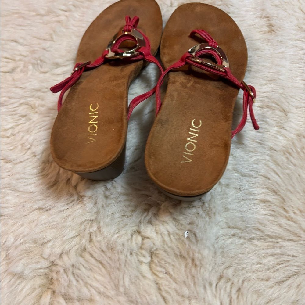 Vionic Red Tan Wedge Sandals with Metallic Accent - Picture 5 of 8